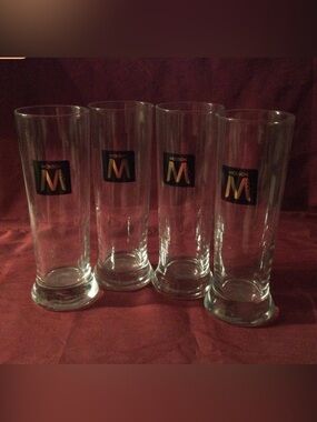 Set of 4 Vintage Molson Beer Glasses